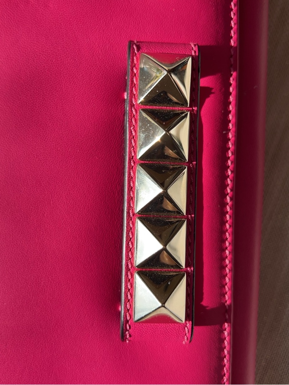 Valentino Rockstud Vavavoom Clutch - Picture 2 of 9